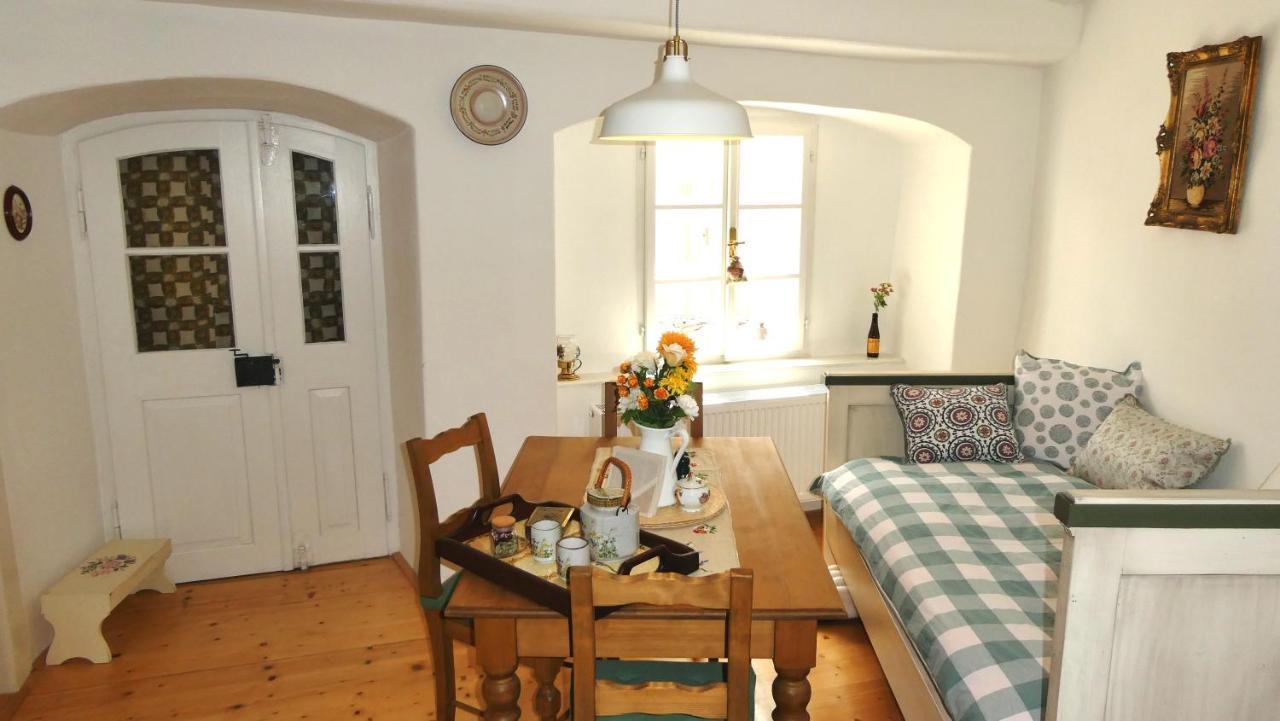 Apartman Horšovský Týn Exteriör bild